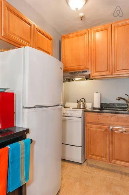 Downtown Studio Apt, Short Walk To Hospitals Boston Exterior foto
